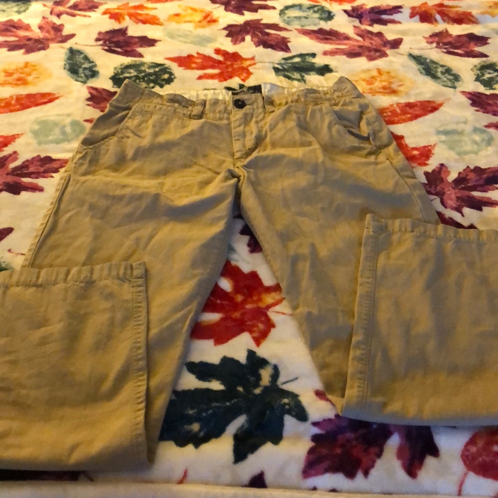 American eagle khakis
